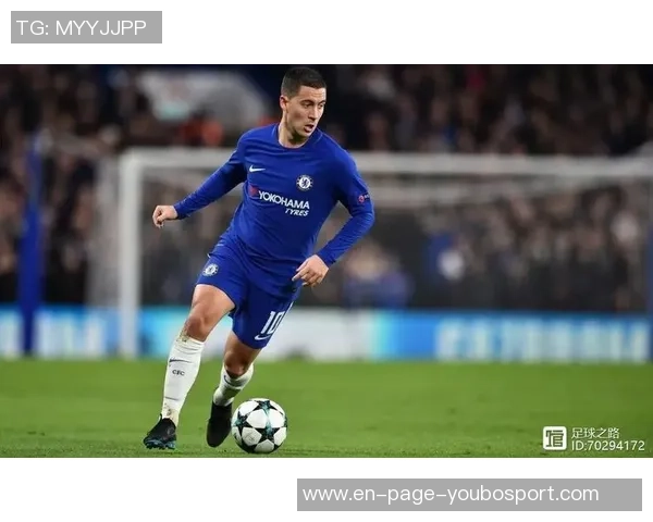 如何解决足球鞋磨脚趾的问题让你在比赛中更加舒适自信